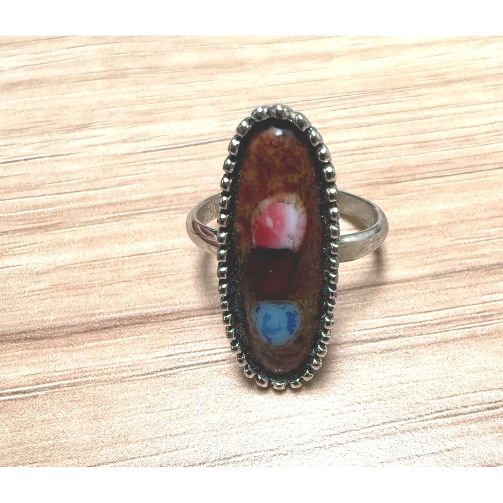 Vintage Sarah Coventry Adjustable Oval Art Glass Statement Ring Brown Red Blue